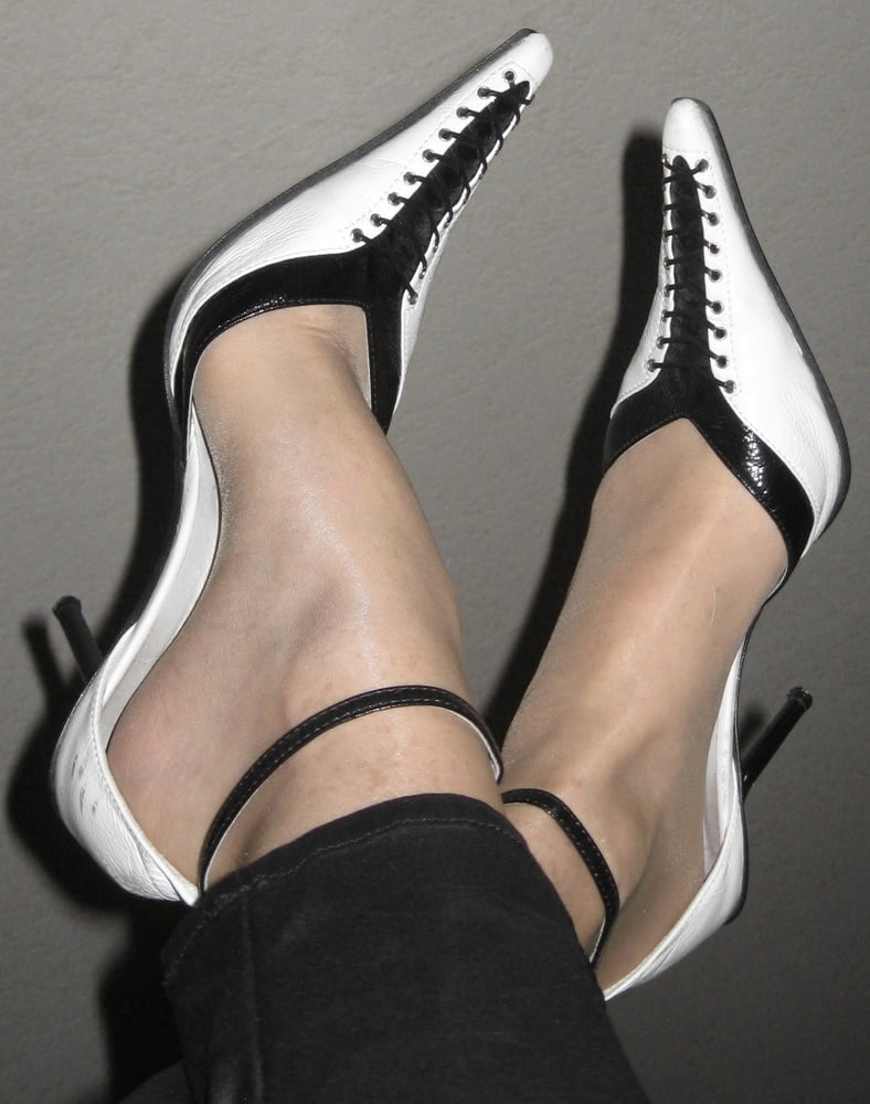 High Heel Pumps spitz - 4 Photos 