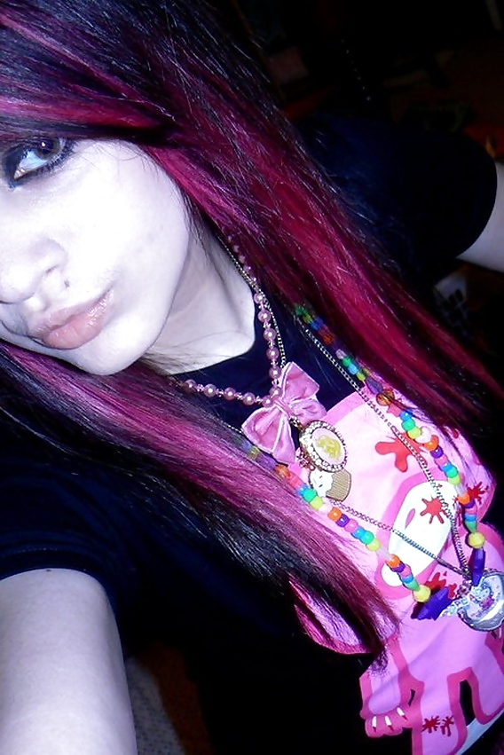 EMO Gilrs porn gallery