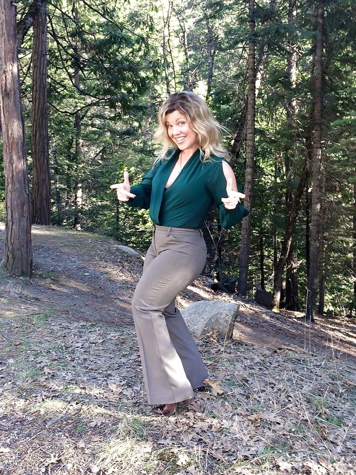 rubia caderona porn gallery