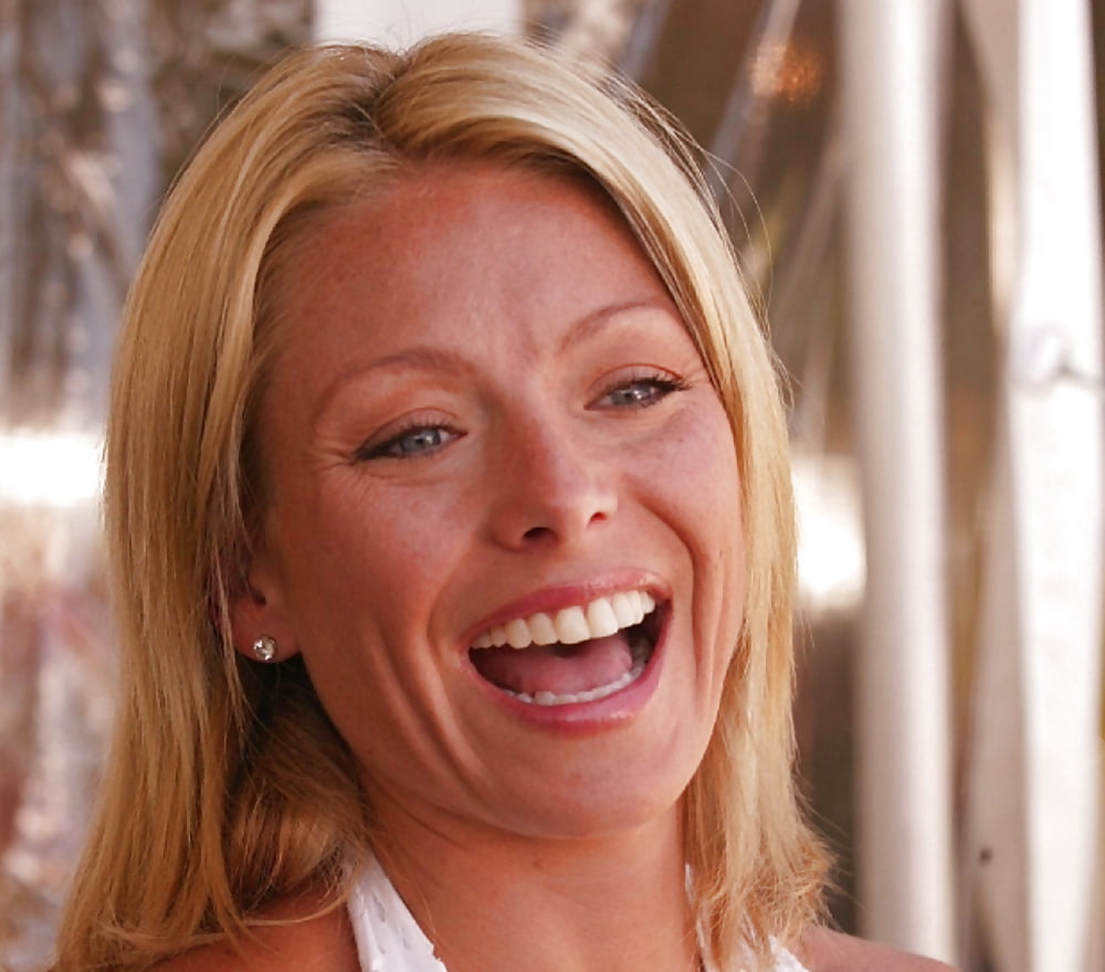 Kelly Ripa porn gallery