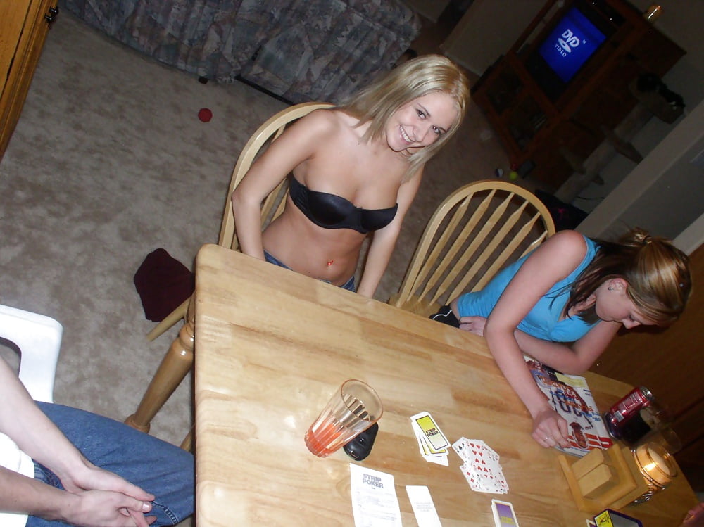 Hot horny babes porn gallery