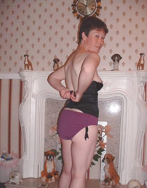 M I L F S FROM UK porn gallery