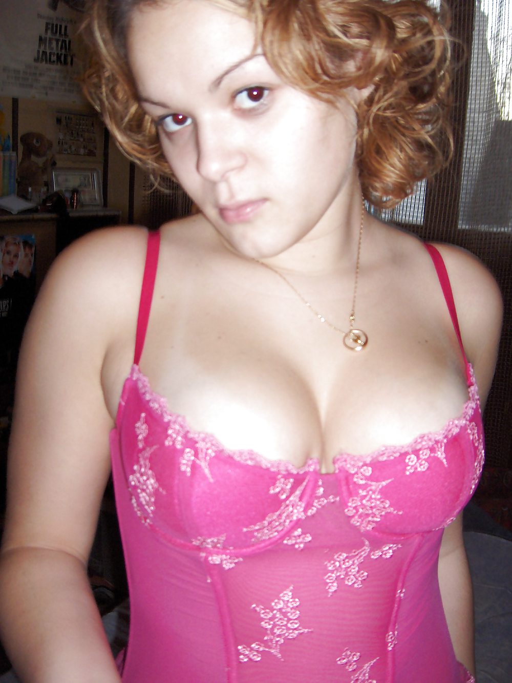 Redhead teen loves pink - N. C. porn gallery