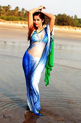 PAKISTANI BABES porn gallery