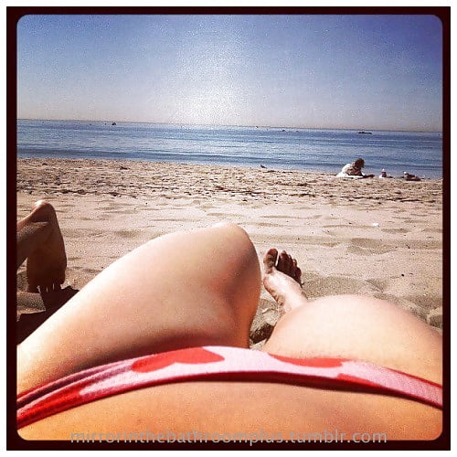 Naked Sluts Selfies 002 porn gallery