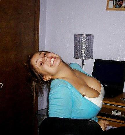 BUSTY AMATEUR XIV porn gallery