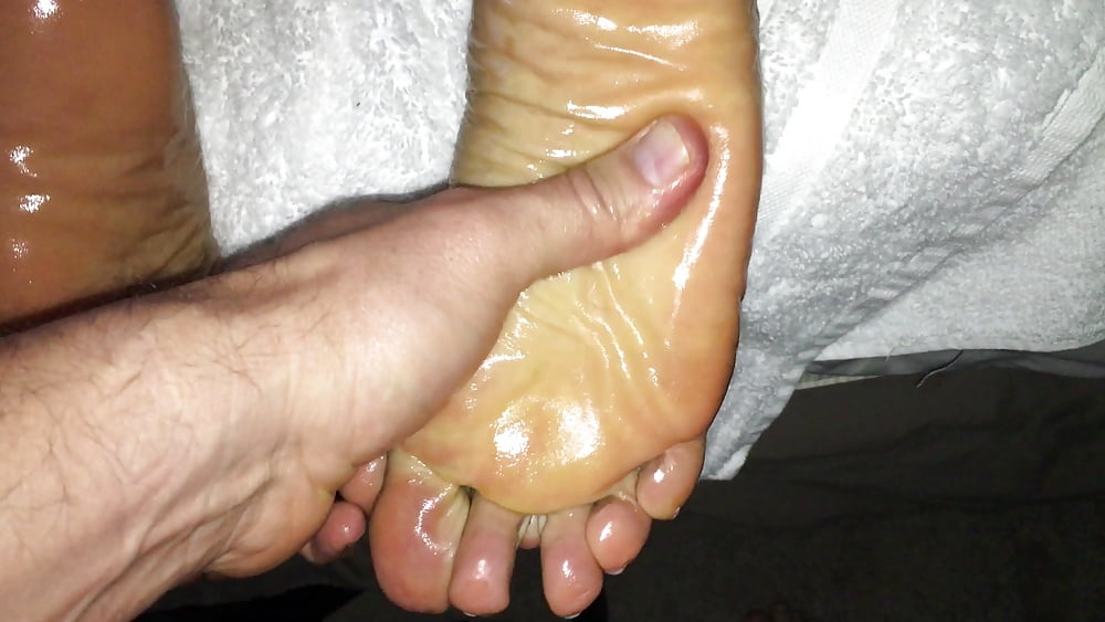 Foot Slut Allison porn gallery