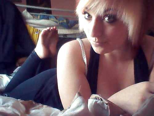 Nicole and her feet! porn gallery