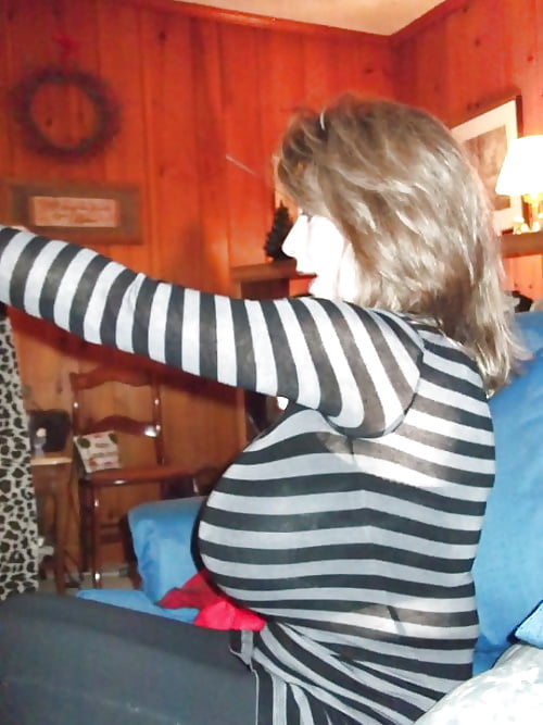 Is This Your Mom? porn gallery