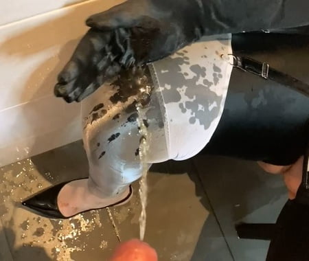 black and white pissing and blowjob         