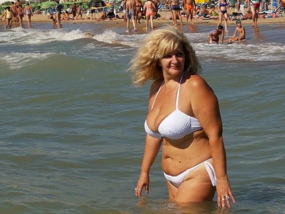 Busty Italian Granny Mature Milf On The Beach Very Hot 549 Pics 3 Xhamster