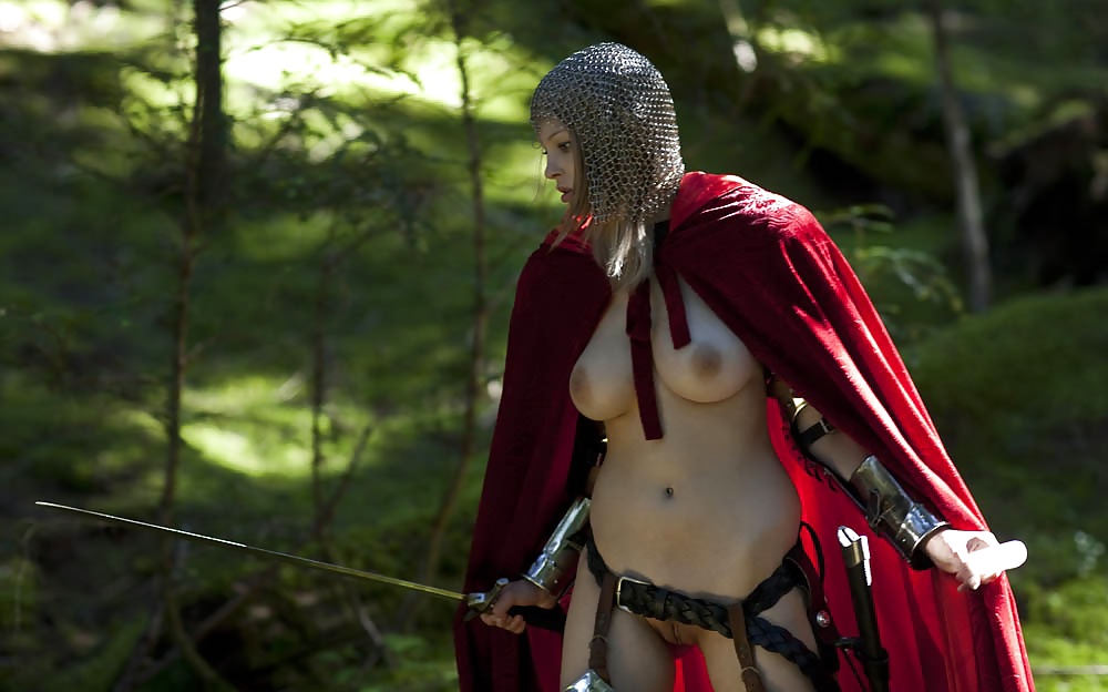 Princess warrior nude — photo 6