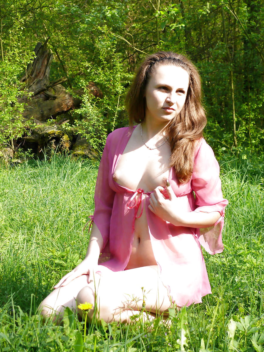 Inna exposing her puffy nipples in woods porn gallery