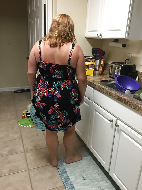 Sexy chubby teacher 1 porn gallery