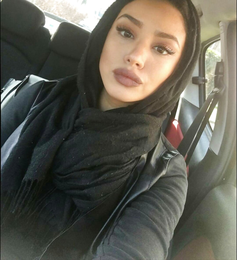 Bonnes beurettes en hijab 2 porn gallery