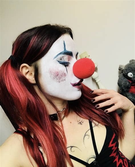 CLOWNS flexible cosplay joker Harley Quinn - 154 Pics 