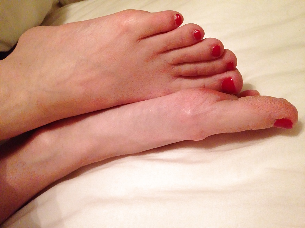 Some more of my Wifes's very sexy feet porn gallery