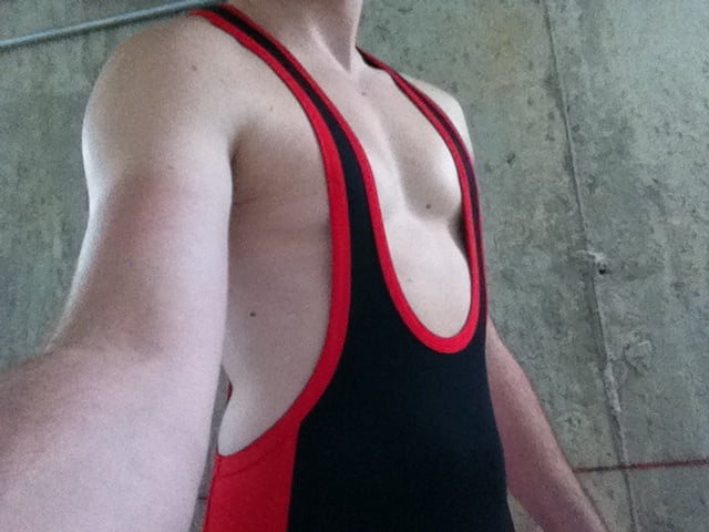 Singlets- 4 Photos 