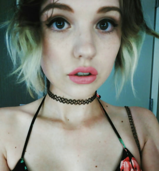 Pretty Faces 7 porn gallery