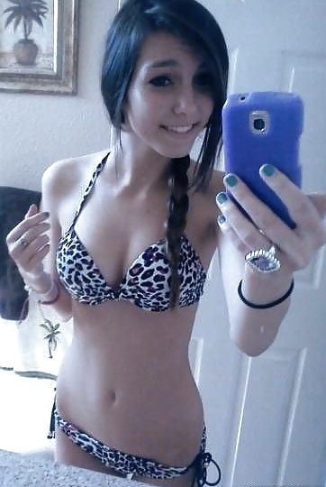 Gorgeous and hot teens 21 porn gallery