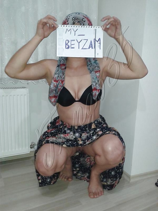 Turkish Turbaned Bitch Beyza porn gallery