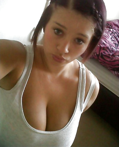 babe got juggs 022 porn gallery