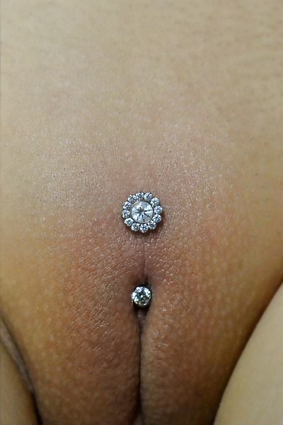 Female Genital Piercings 14 Bilder 