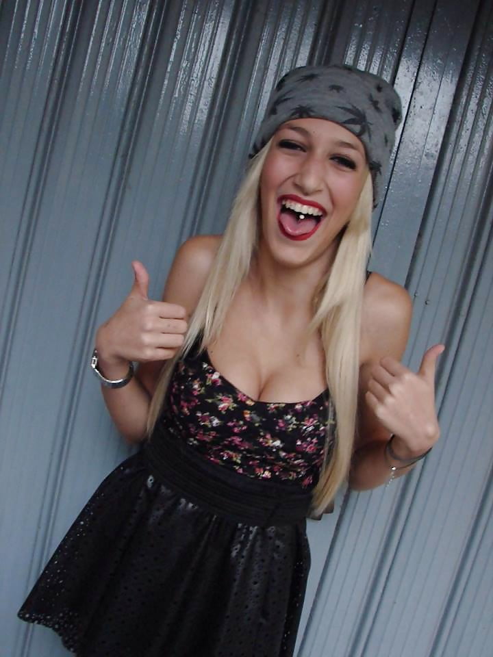 Fiorella  BellaFigaTroia porn gallery