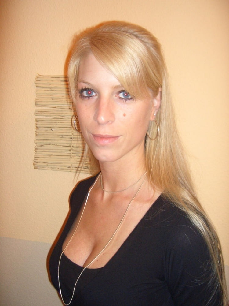 Geile Deutsch Fickschlampe photo #325233514