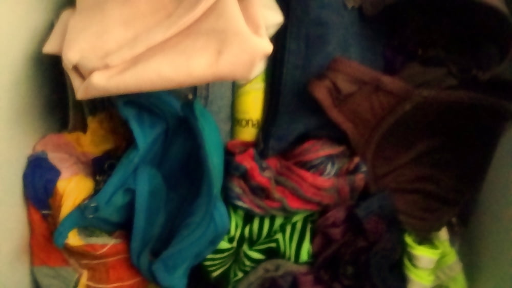 Tangas de mi amiga Mariana de visita porn gallery