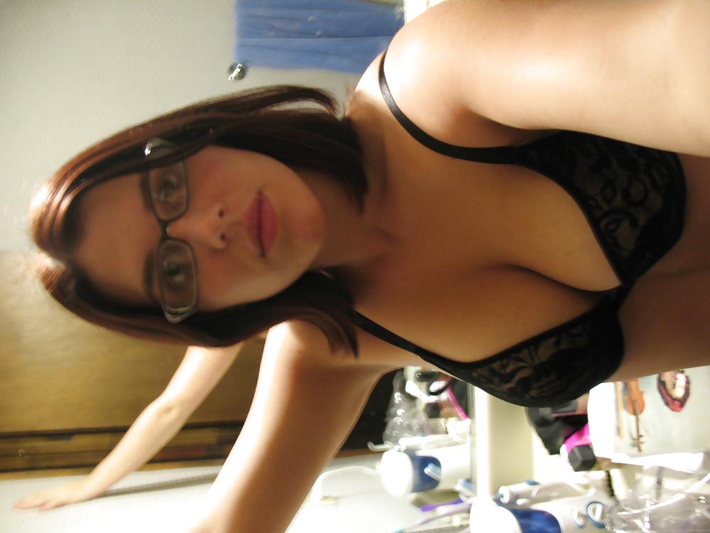 nice brunette 2 porn gallery