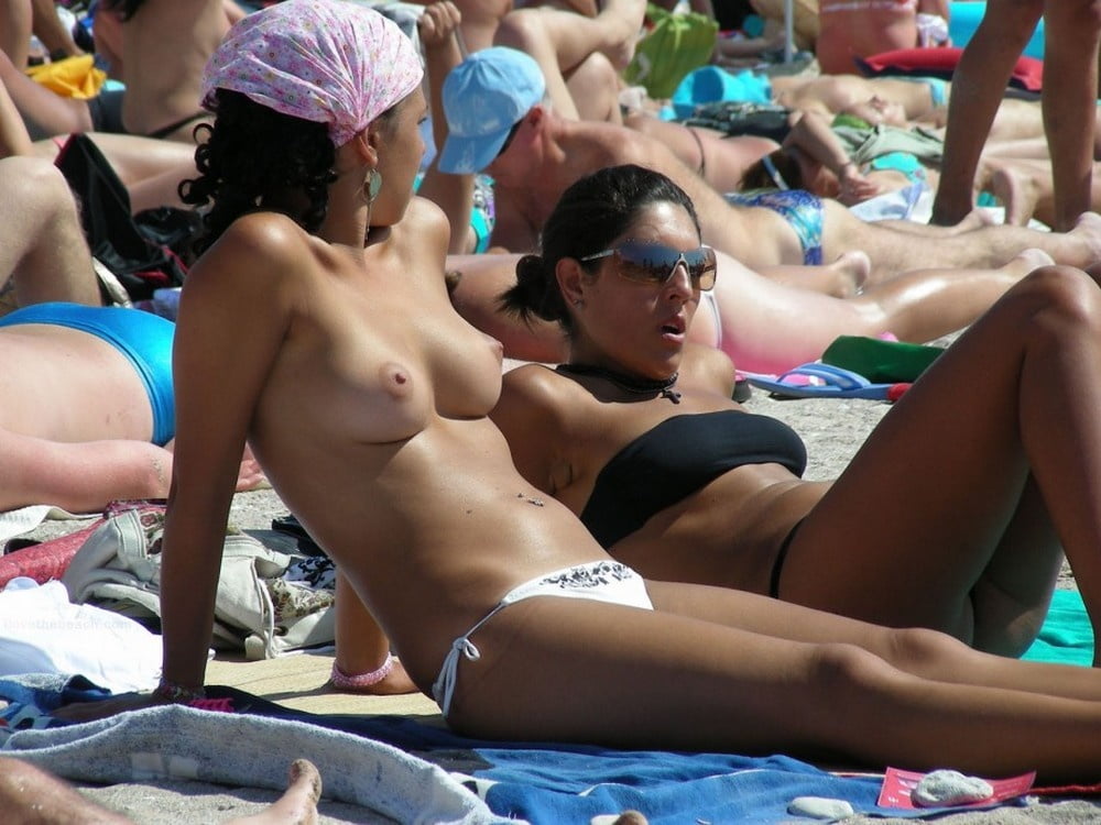 Beach candids and voyeur teens porn gallery