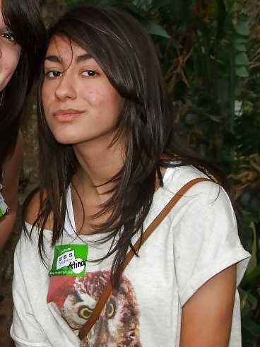 Latina petite Alina Ramirez porn gallery