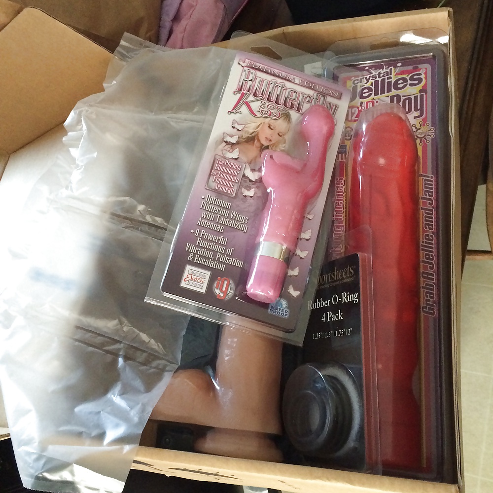 New toys for me and the hubby!! porn gallery