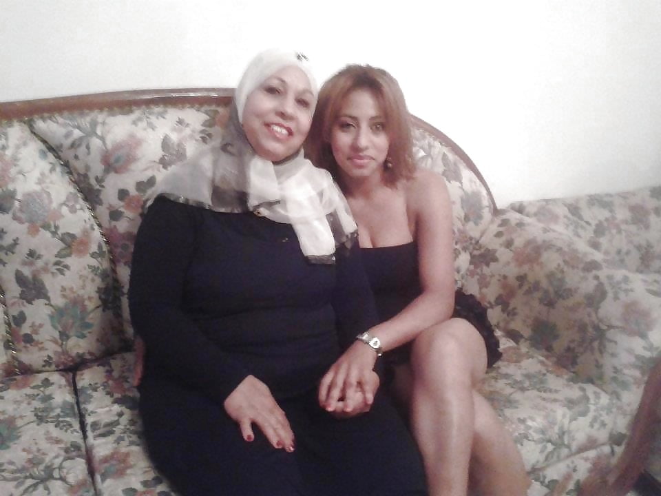 Arab Best Mix 074 porn gallery