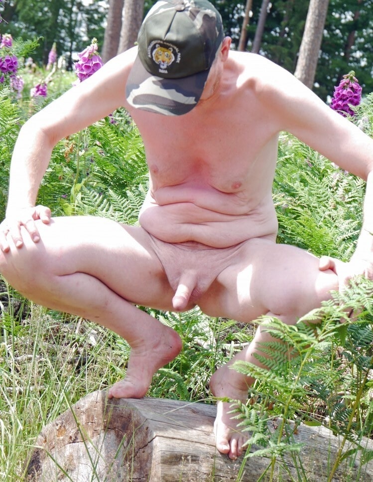 Naked in the forest - 2 Pics xHamster