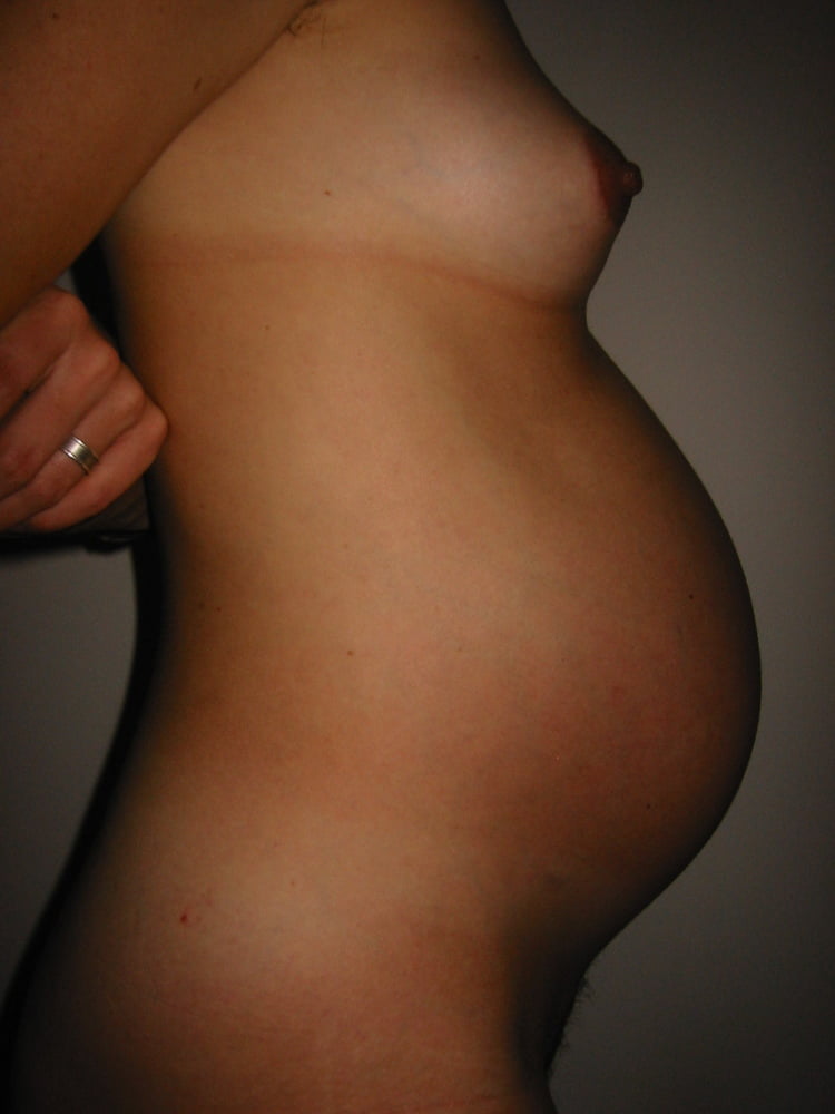Dutch Pregnant and Nude - 152 Photos 