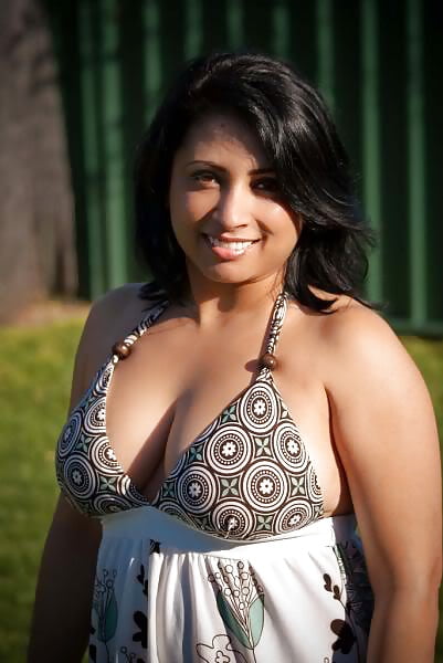 Middle Eastern, Indian etc MILF porn gallery