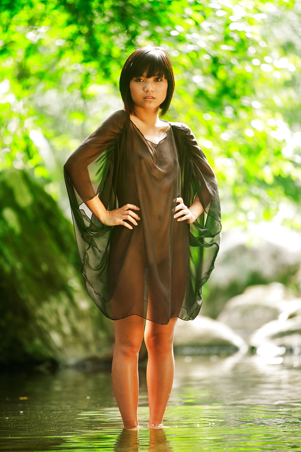 Erotic Perfect Asian Babe porn gallery