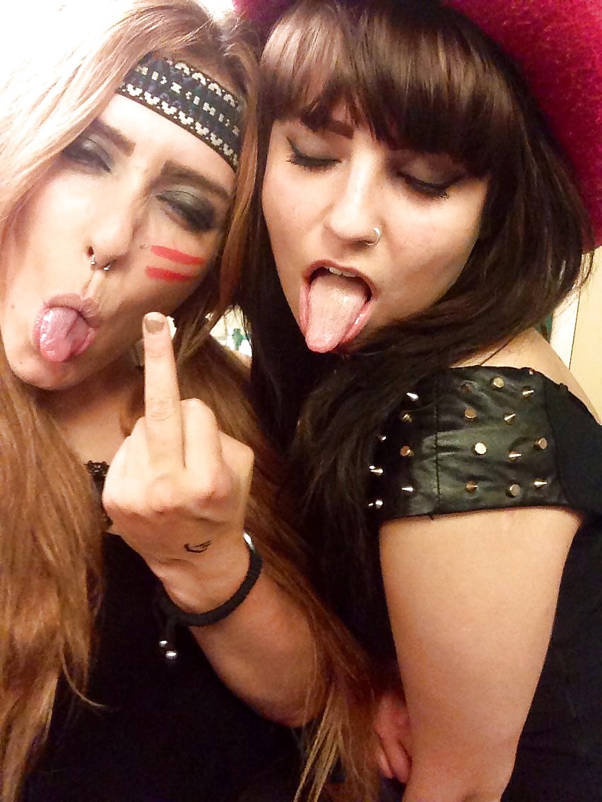 UK Facebook Sluts vol 12 - Neveen porn gallery