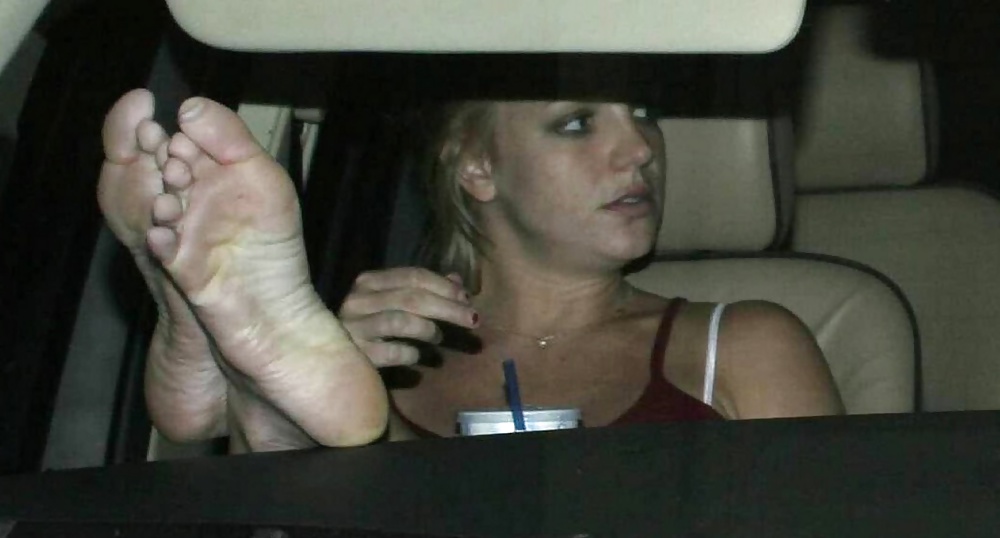 Britney Spears feet foot soles barefoot ayak taban cum porn gallery