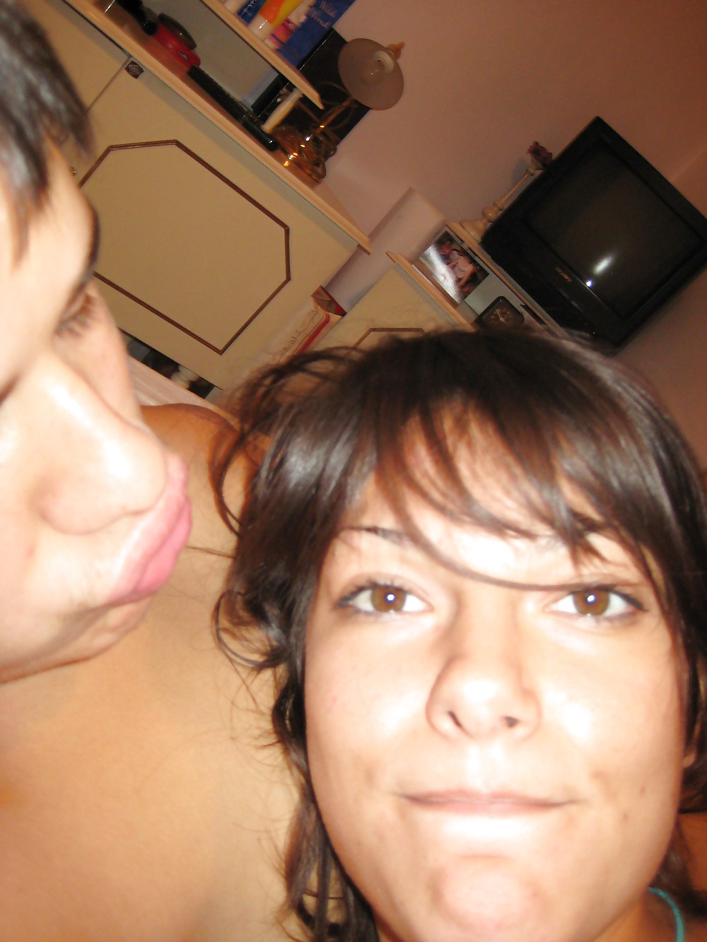 LATINA MIQUELLE porn gallery