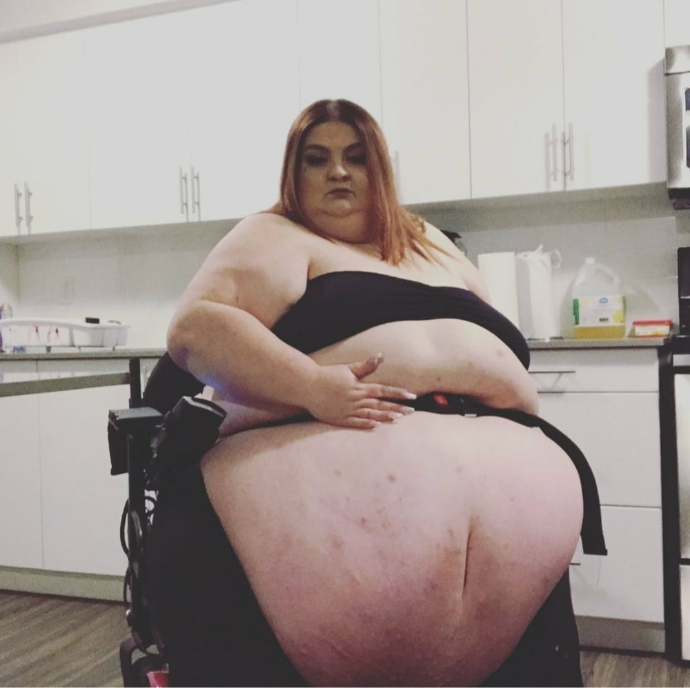 SSBBW With Breathing Or Mobility Apparatus - 15 Photos 