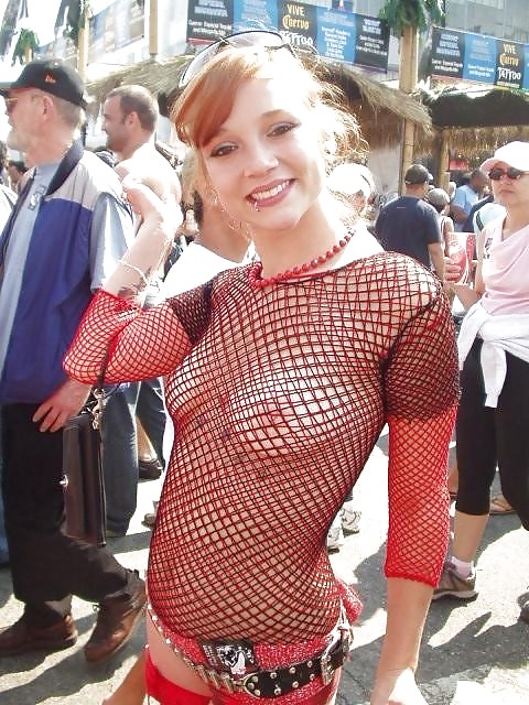 Public Show Offs- Flashing and Sheer porn gallery
