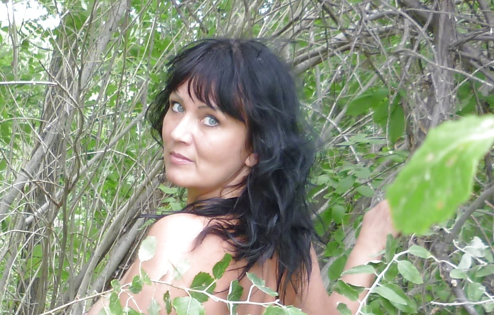A luscivious russian mature Yulia. porn gallery