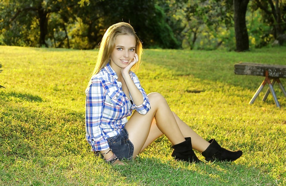 Hot Teens 5 porn gallery