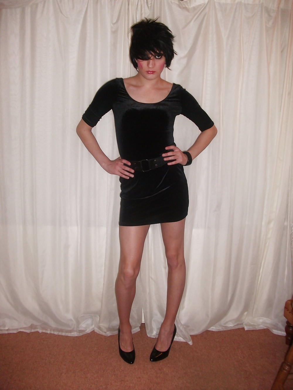 Sissy nikkibuxton88 porn gallery