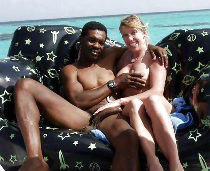 Why your wife goes to Africa without you - 88 Photos.