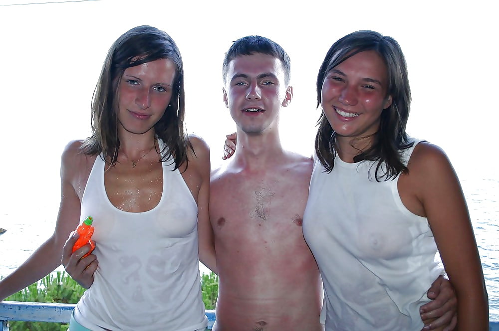 Braless , see through ,  no Bra , nippel porn gallery