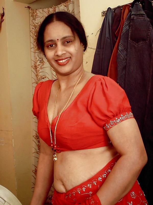 AMATEUR INDIAN DESI III porn gallery